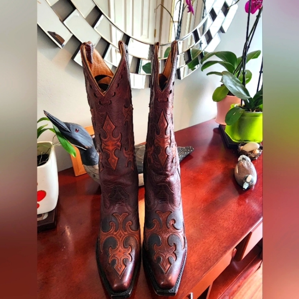 Leather boots